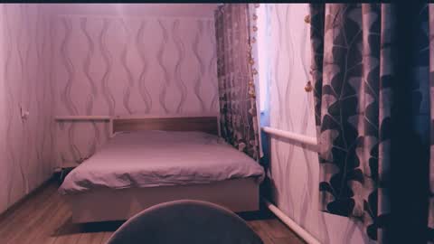 Snapshot of li_lit chatting on 03/14/26, 04:18 li_lit online show from 03/14/26, 04:18