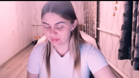 Snapshot of li_lit chatting on 03/29/26, 06:52 li_lit online show from 03/29/26, 06:52