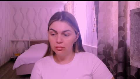 Snapshot of li_lit chatting on 04/07/26, 06:25 li_lit online show from 04/07/26, 06:25