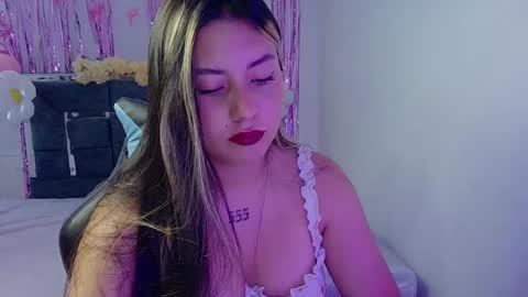 Lia  online show from 09/24/25, 06:33
