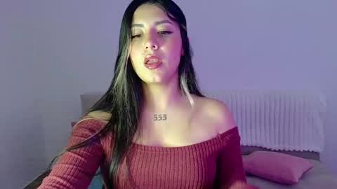 Snapshot of lia_14_ chatting on 05/07/26, 01:11 Lia online show from 05/07/26, 01:11
