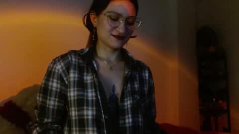 Snapshot of lia_ana_ chatting on 03/21/26, 06:51 liliana online show from 03/21/26, 06:51