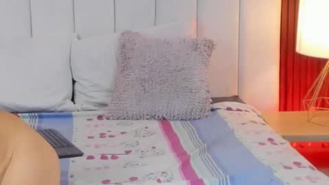 Maria Jose Lujan online show from 03/12/25, 11:33