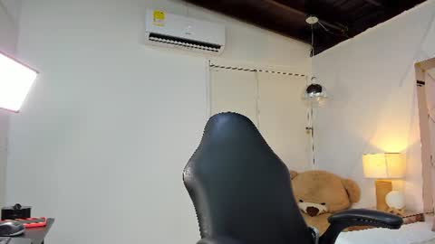 Snapshot of lia_damasco chatting on 07/11/26, 07:16 Lia online show from 07/11/26, 07:16