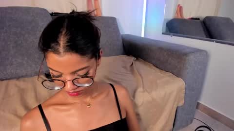 Snapshot of lia_girl2 chatting on 02/04/25, 05:55 Lia online show from 02/04/25, 05:55