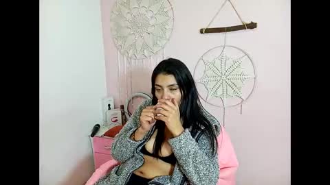 Lia online show from 12/02/24, 12:40