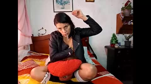 Lia online show from 12/27/24, 02:12