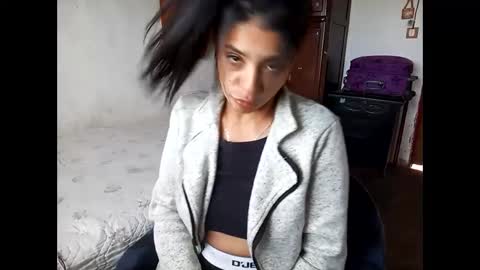 Lia online show from 02/27/25, 09:14