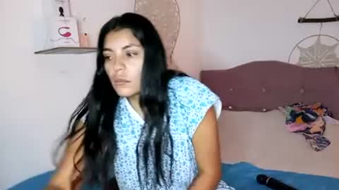Snapshot of lia_hottie chatting on 07/17/26, 03:29 Lia online show from 07/17/26, 03:29