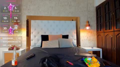 Snapshot of lia_johnnson chatting on 03/02/25, 12:42 Lia online show from 03/02/25, 12:42