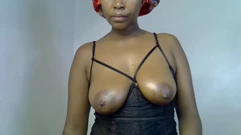 Snapshot of lia_jupiter1 chatting on 09/23/25, 02:58 lia online show from 09/23/25, 02:58