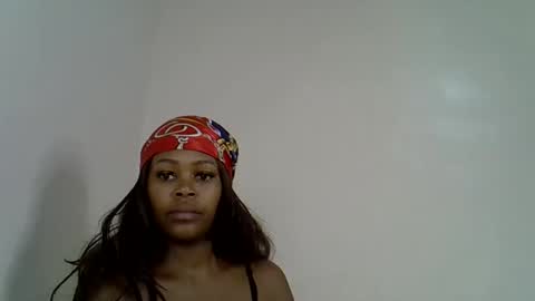 Snapshot of lia_jupiter1 chatting on 10/25/25, 05:59 lia online show from 10/25/25, 05:59