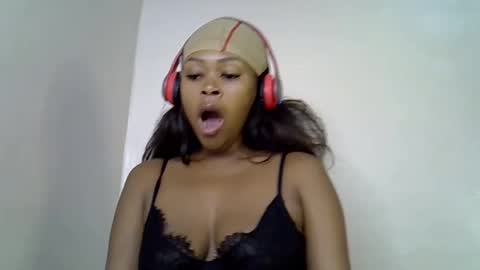 Snapshot of lia_jupiter1 chatting on 12/03/25, 07:05 lia online show from 12/03/25, 07:05