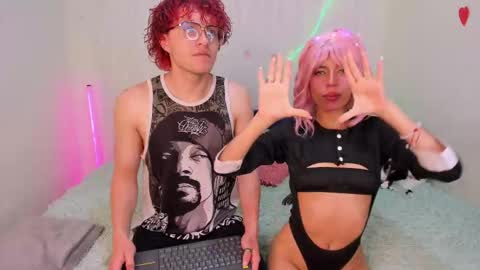 Snapshot of lia_leandro888 chatting on 12/16/25, 02:11 lia_leandro888 online show from 12/16/25, 02:11