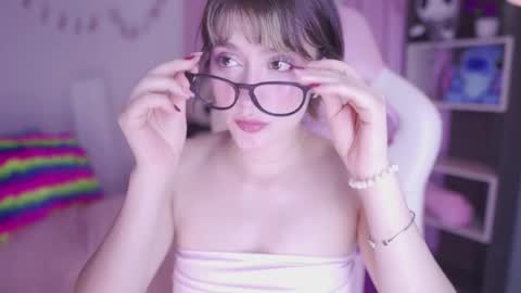 liaa online show from 05/06/26, 03:02
