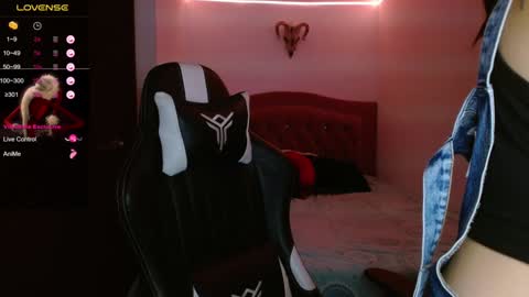 lia spicy   ig online show from 01/07/25, 11:14