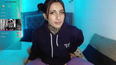 lia spicy   ig online show from 10/20/25, 03:23