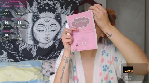 Lia Monroe online show from 01/08/25, 05:15