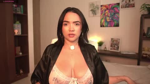 Snapshot of lia_russo_ chatting on 04/14/26, 05:30 Lia online show from 04/14/26, 05:30