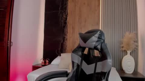 Lia  online show from 05/29/26, 02:42