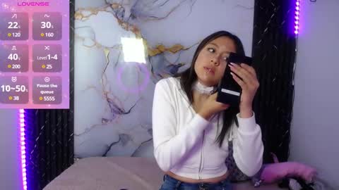 Snapshot of lia_summer1 chatting on 01/16/25, 12:42 lia summer1 online show from 01/16/25, 12:42