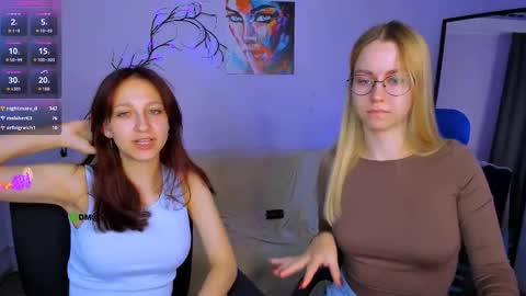 Snapshot of lia_sunset chatting on 09/12/25, 07:14 Lia online show from 09/12/25, 07:14