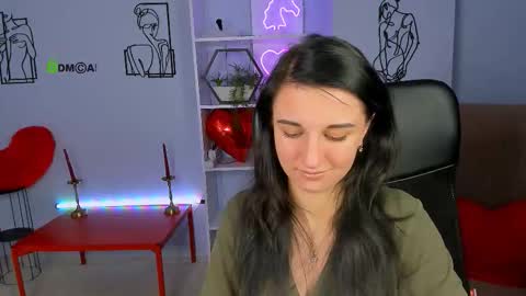 Snapshot of lia_sunset chatting on 09/24/25, 12:41 Lia online show from 09/24/25, 12:41