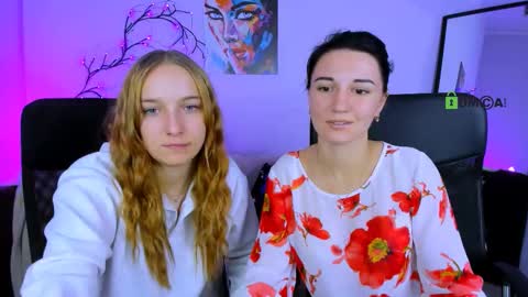 Snapshot of lia_sunset chatting on 10/03/25, 12:24 Lia online show from 10/03/25, 12:24