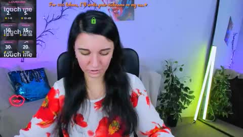 Snapshot of lia_sunset chatting on 10/08/25, 12:14 Lia online show from 10/08/25, 12:14