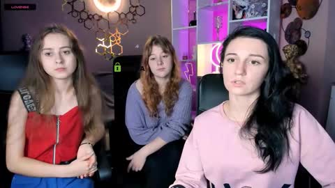 Snapshot of lia_sunset chatting on 10/15/25, 07:03 Lia online show from 10/15/25, 07:03