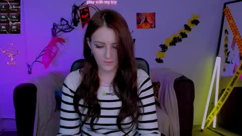 Snapshot of lia_sunset chatting on 10/27/25, 08:13 Lia online show from 10/27/25, 08:13