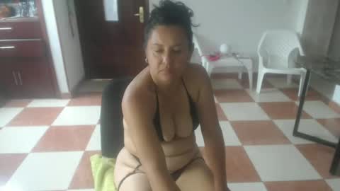Snapshot of lia_taylor10 chatting on 06/22/26, 08:39 Lia online show from 06/22/26, 08:39