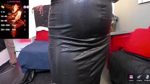 Lia Taylor online show from 02/05/25, 12:38