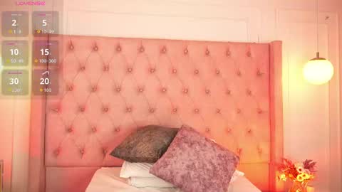 Snapshot of lia_velez_ chatting on 07/16/26, 11:16 LIA online show from 07/16/26, 11:16
