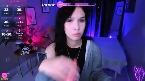 Snapshot of lia_xxgirl chatting on 11/13/25, 09:36 Lia online show from 11/13/25, 09:36