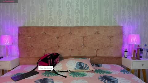 Snapshot of liaa_18 chatting on 09/16/25, 04:02 Liaa online show from 09/16/25, 04:02