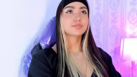 Liaa online show from 02/28/26, 04:35