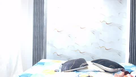 Snapshot of liaa_cams chatting on 05/30/26, 02:41 liaa_cams online show from 05/30/26, 02:41