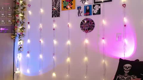 Liaa  online show from 05/15/26, 11:23