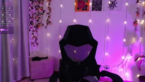 Snapshot of liaa_rodriguezz chatting on 07/03/26, 12:06 Liaa online show from 07/03/26, 12:06