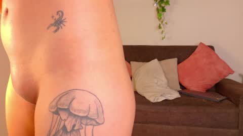 Snapshot of liaamoretti__ chatting on 07/08/26, 02:38 L I A online show from 07/08/26, 02:38