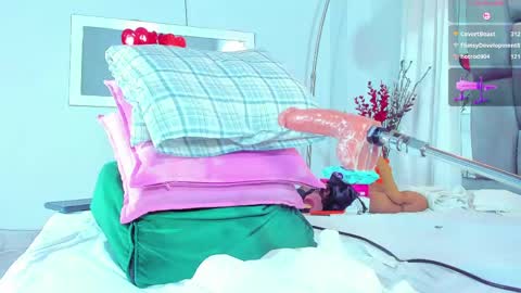 Snapshot of liaantonella69 chatting on 04/30/26, 09:30 Antonela online show from 04/30/26, 09:30