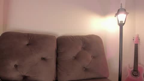 Snapshot of liabunny_ chatting on 03/08/26, 01:36 Lia 3 online show from 03/08/26, 01:36