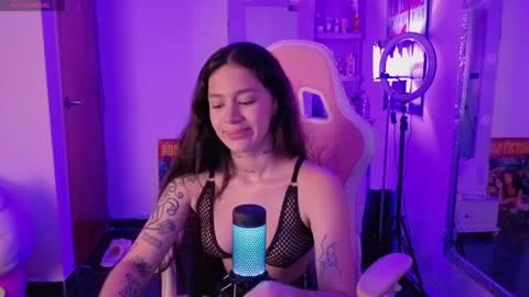 Snapshot of liabutera chatting on 04/27/26, 08:51 Lia Butera online show from 04/27/26, 08:51