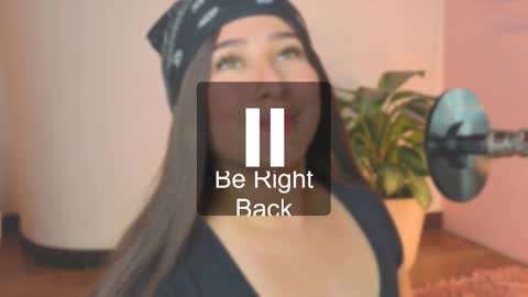 Lia Cox online show from 02/09/25, 07:38