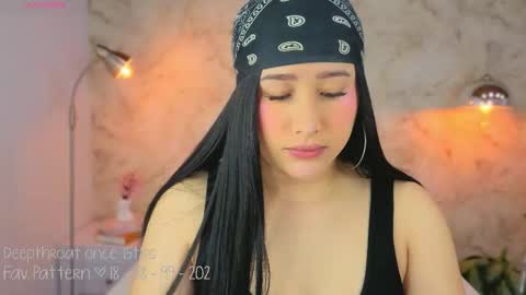 Lia Cox online show from 12/18/25, 03:01