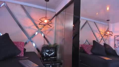 ---Liah--- online show from 02/27/26, 09:04