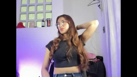 Liah  online show from 03/25/26, 04:35