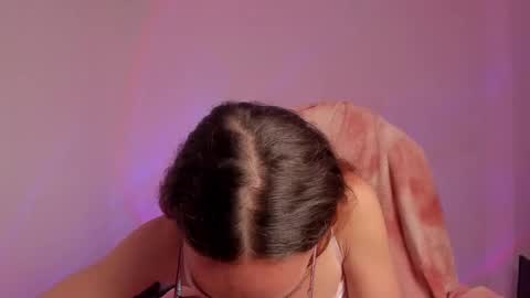 lh6 9c online show from 09/17/25, 02:30