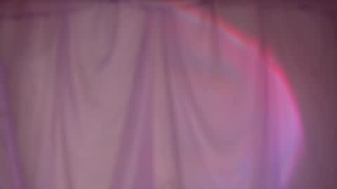 Snapshot of liahilton_ chatting on 04/11/26, 02:21 lh6 9c online show from 04/11/26, 02:21